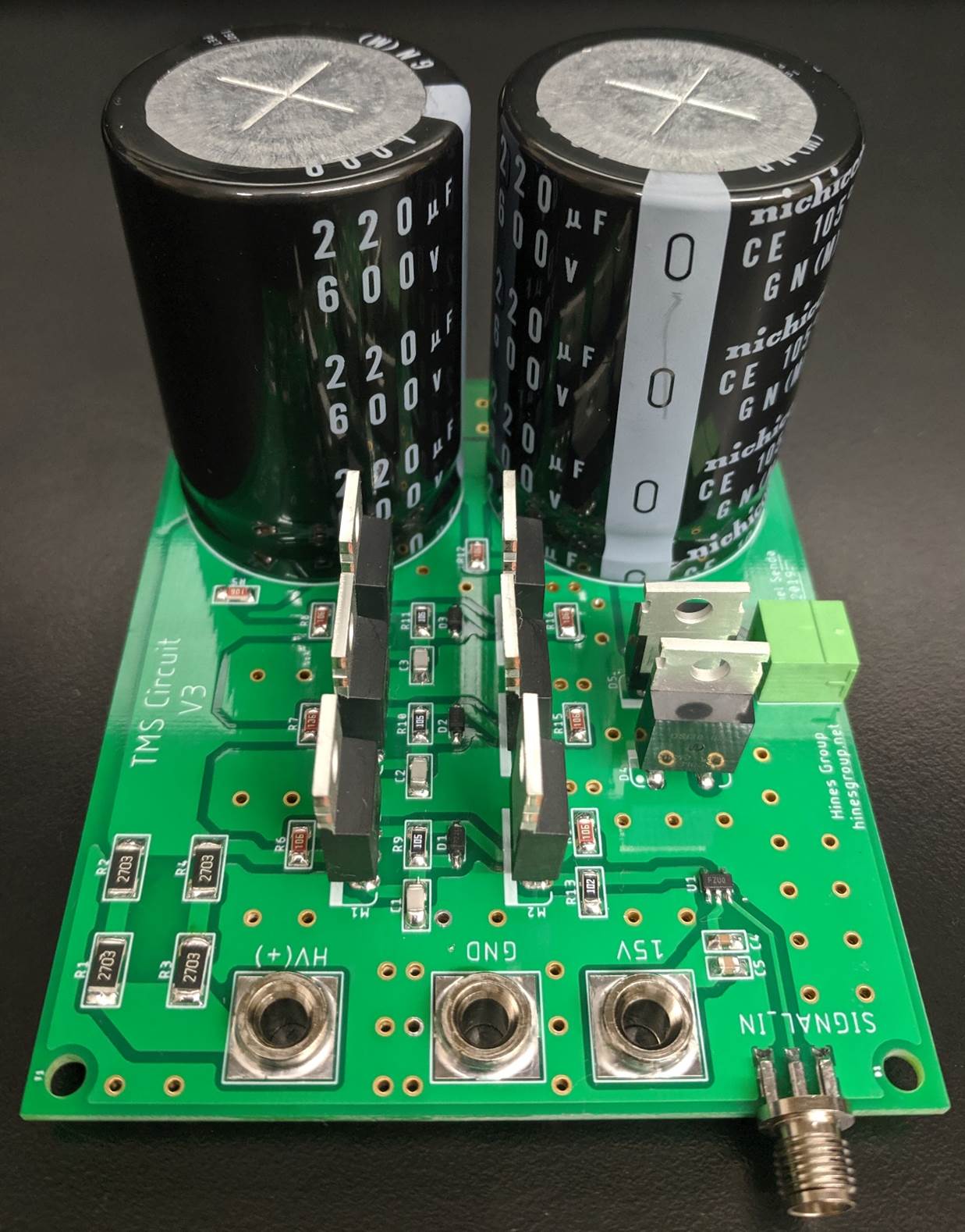 A circuit board
Description automatically generated